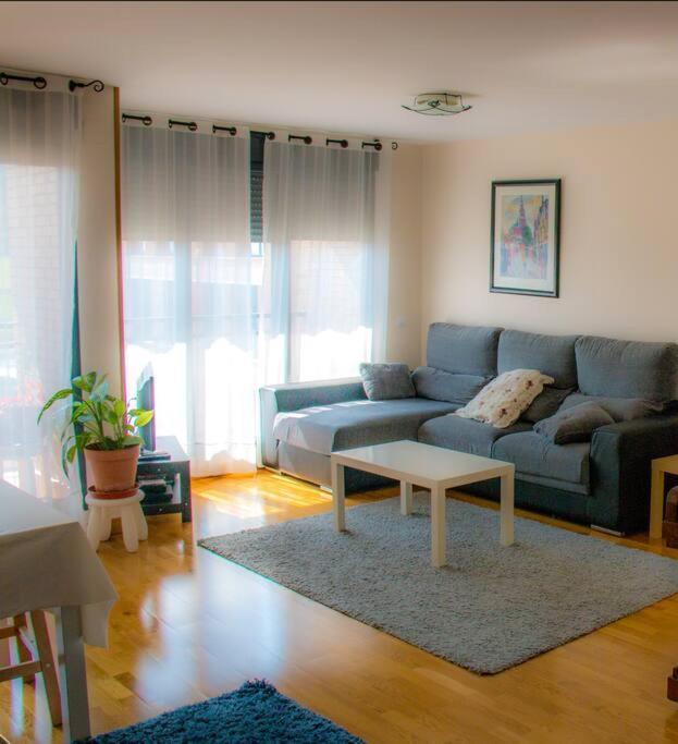 Piso Con Vistas En Urbanizacion Con Piscina 桑坦德 外观 照片